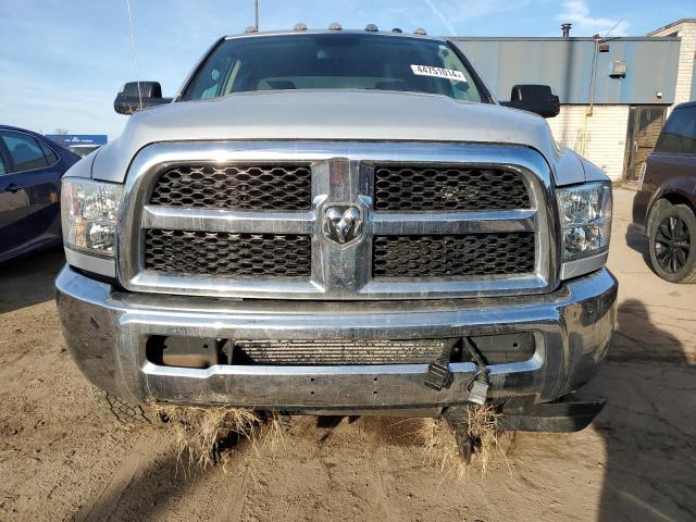 3C6UR5CL1JG160404 - 2018 RAM 2500 ST SILVER photo 5