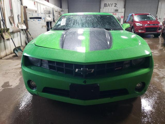 2G1FC1ED3B9120329 - 2011 CHEVROLET CAMARO LT GREEN photo 5