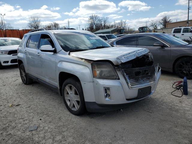 2CTFLDEY5A6239743 - 2010 GMC TERRAIN SLE SILVER photo 4