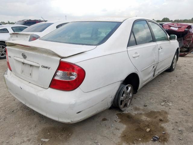 4T1BE32K34U360416 - 2004 TOYOTA CAMRY LE WHITE photo 4