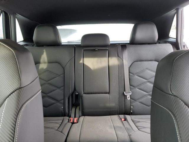 1V2HE2CA1RC243797 - 2024 VOLKSWAGEN ATLAS CROS SE Чорний фото 10