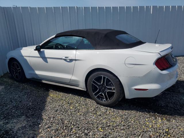 1FATP8UH5P5111332 - 2023 FORD MUSTANG WHITE photo 2