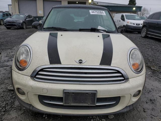 WMWSU3C55CT368826 - 2012 MINI COOPER WHITE photo 5