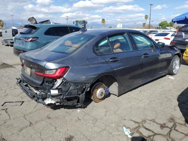 3MW5U7J0XN8C26381 - 2022 BMW M340I GRAY photo 3