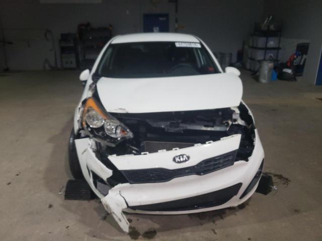 KNADM5A3XD6811977 - 2013 KIA RIO LX WHITE photo 5