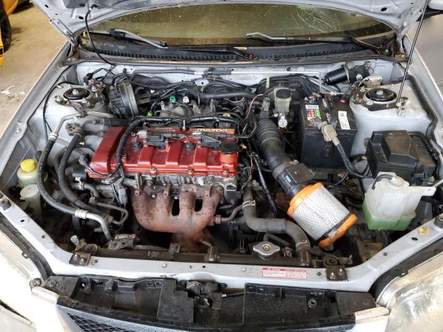 JM1BJ245521545938 - 2002 MAZDA PROTEGE PR5 银色 照片 11