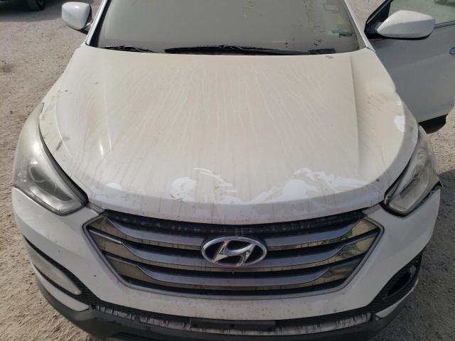 5XYZU3LB0GG376647 - 2016 HYUNDAI SANTA FE S WHITE photo 11