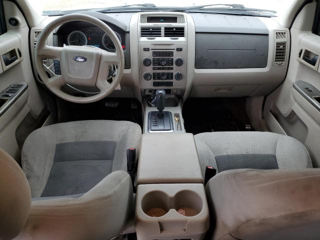 1FMCU03198KA63440 - 2008 FORD ESCAPE XLT WHITE photo 8