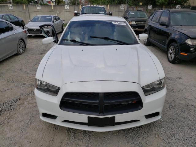 2C3CDXAT3CH230266 - 2012 DODGE CHARGER POLICE WHITE photo 5