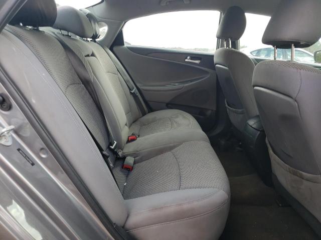 5NPEB4AC7CH471442 - 2012 HYUNDAI SONATA GLS GRAY photo 10