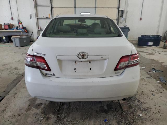 4T1BF3EK9AU517483 - 2010 TOYOTA CAMRY BASE WHITE photo 6