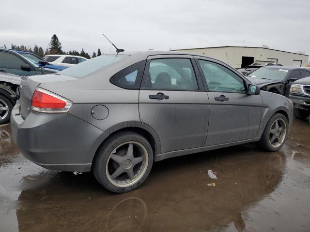 1FAHP3FN5AW161838 - 2010 FORD FOCUS SE GRAY photo 3