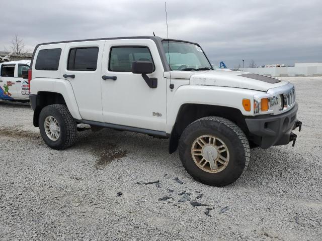 5GTDN13E678140039 - 2007 HUMMER H3 WHITE photo 4