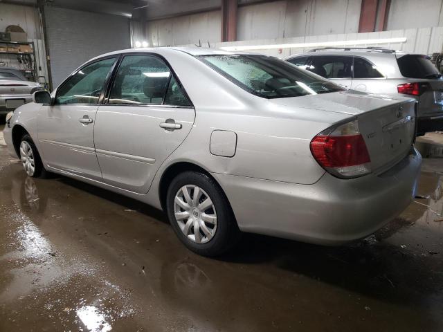 4T1BE32K85U035178 - 2005 TOYOTA CAMRY LE SILVER photo 2