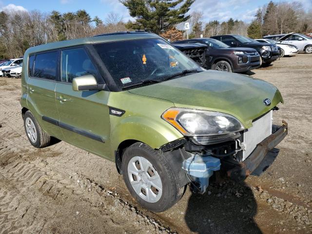 KNDJT2A50D7518270 - 2013 KIA SOUL GREEN photo 4