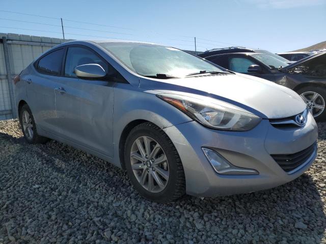 5NPDH4AE0FH613548 - 2015 HYUNDAI ELANTRA SE SILVER photo 4