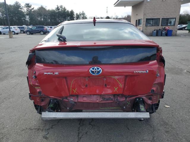 JTDKARFU5J3067486 - 2018 TOYOTA PRIUS RED photo 6