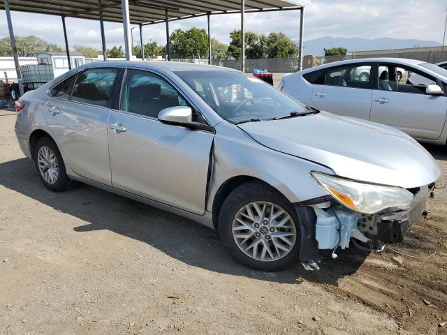 4T1BF1FK9GU612332 - 2016 TOYOTA CAMRY LE SILVER photo 4