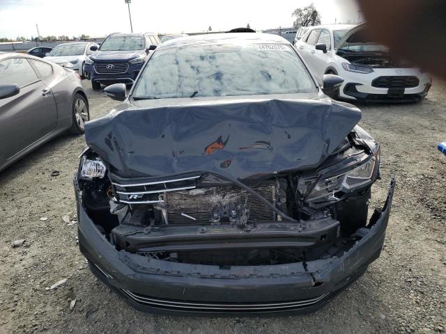 1VWDT7A35HC071194 - 2017 VOLKSWAGEN PASSAT R-LINE ნაცრისფერი ფოტო 5