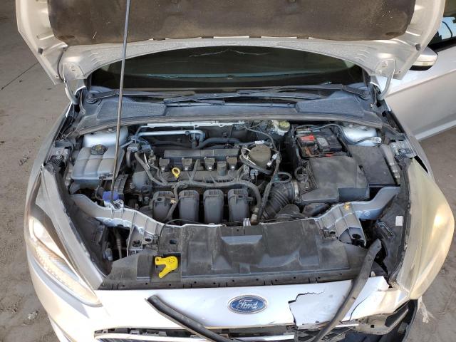 1FADP3F20FL329978 - 2015 FORD FOCUS SE SILVER photo 11