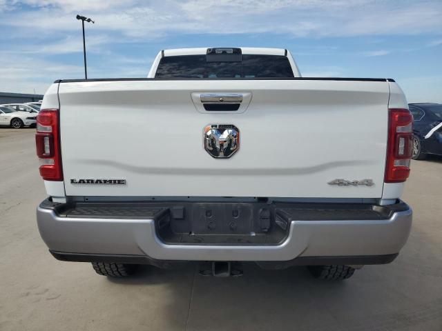 3C6UR5FL4NG227224 - 2022 RAM 2500 LARAMIE WHITE photo 6