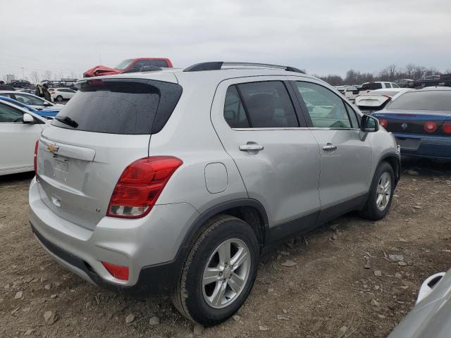 KL7CJLSB4HB230762 - 2017 CHEVROLET TRAX 1LT SILVER photo 3