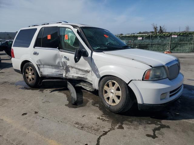 5LMFU28536LJ24757 - 2006 LINCOLN NAVIGATOR თეთრი ფოტო 4