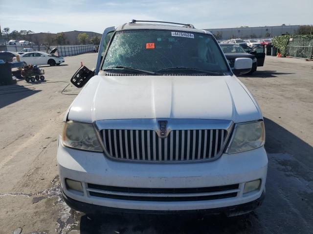 5LMFU28536LJ24757 - 2006 LINCOLN NAVIGATOR WHITE photo 5