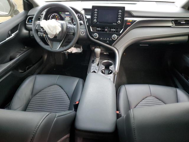 4T1T11BK2RU117000 - 2024 TOYOTA CAMRY SE NIGHT SHADE WHITE photo 8