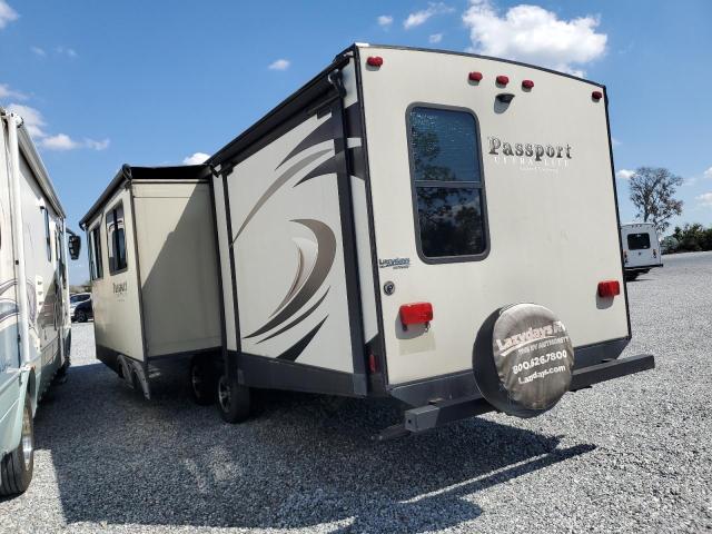 4YDT32225JK412268 - 2018 KEYSTONE PASSPORT WHITE photo 3