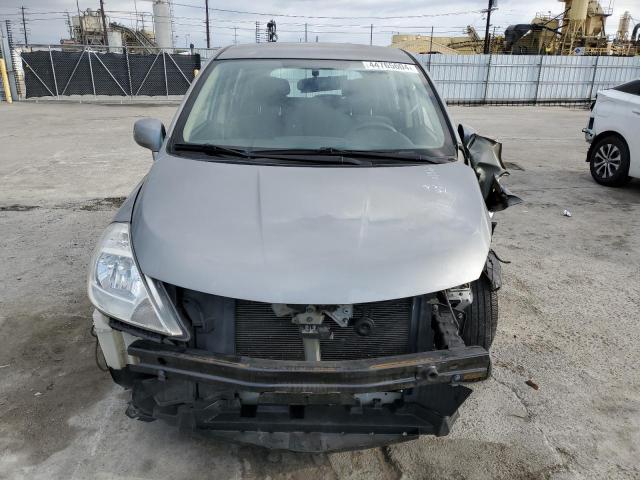 3N1BC1CP1AL377958 - 2010 NISSAN VERSA S GRAY photo 5