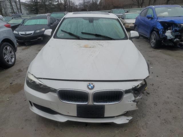 WBA3C3C57DF979920 - 2013 BMW 320 I XDRIVE WHITE photo 5