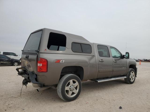 1GC1KYEG0DF176536 - 2013 CHEVROLET SILVERADO K2500 HEAVY DUTY LTZ TAN photo 3