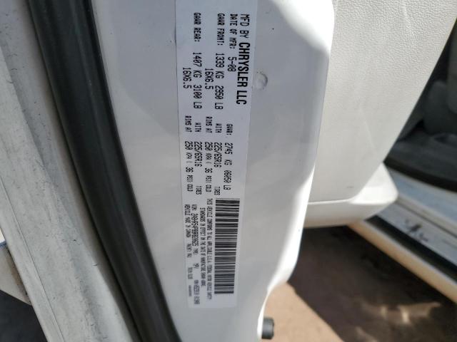 2A8HR54P88R820625 - 2008 CHRYSLER TOWN & COU TOURING თეთრი ფოტო 13