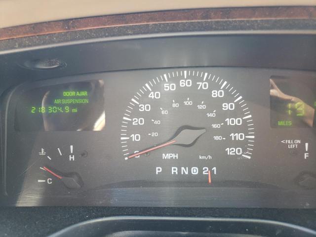 1LNHM81WXYY837677 - 2000 LINCOLN TOWN CAR EXECUTIVE Серебристый фото 9