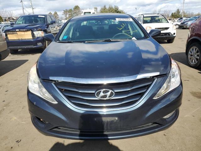 5NPEB4AC1DH693279 - 2013 HYUNDAI SONATA GLS BLACK photo 5