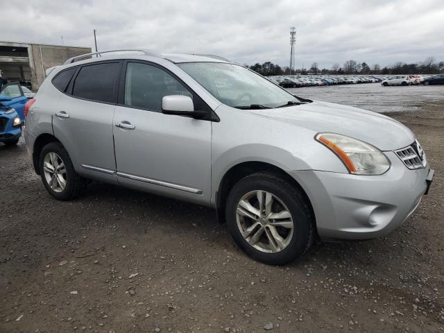 JN8AS5MV8CW706446 - 2012 NISSAN ROGUE S SILVER photo 4