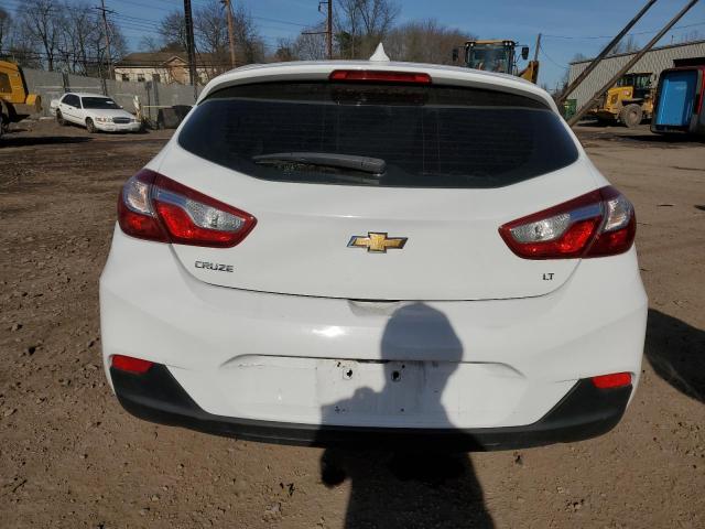 3G1BE6SM4JS619913 - 2018 CHEVROLET CRUZE LT WHITE photo 6