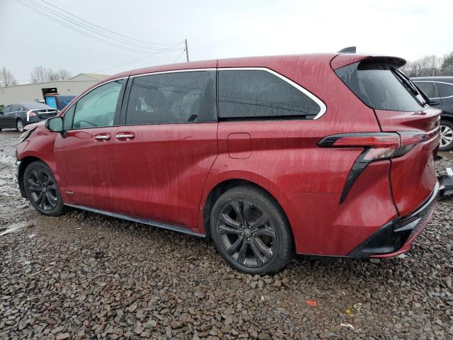 5TDXRKEC5MS013851 - 2021 TOYOTA SIENNA XSE RED photo 2