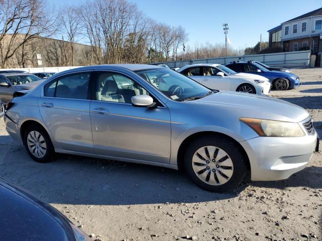 1HGCP26308A083653 - 2008 HONDA ACCORD LX SILVER photo 4