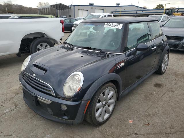 WMWRE33526TJ33185 - 2006 MINI COOPER S BLACK photo 2