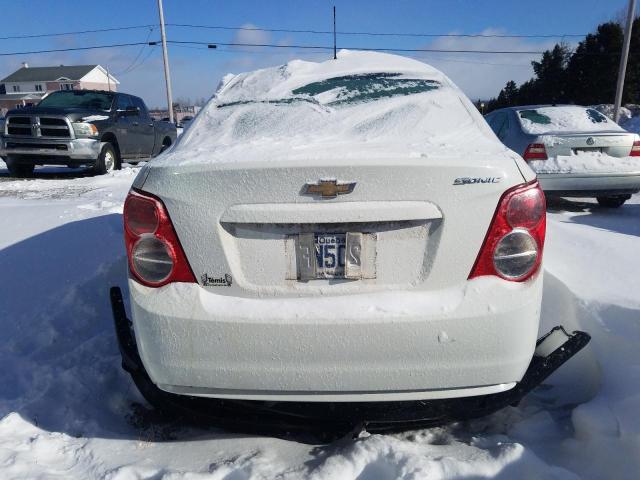 1G1JB5SH3F4200279 - 2015 CHEVROLET SONIC LS თეთრი ფოტო 6