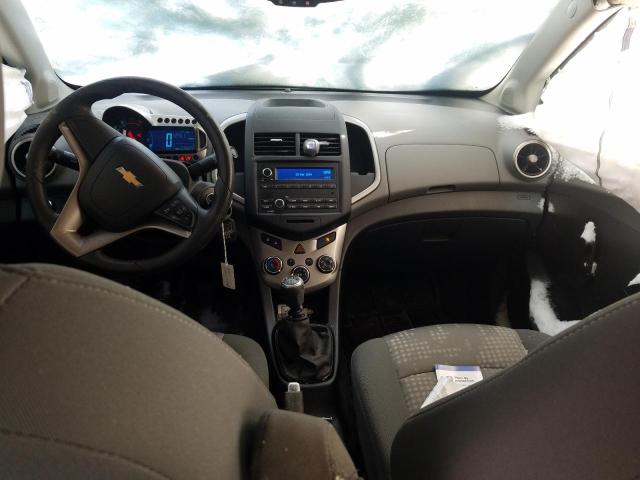 1G1JB5SH3F4200279 - 2015 CHEVROLET SONIC LS თეთრი ფოტო 8