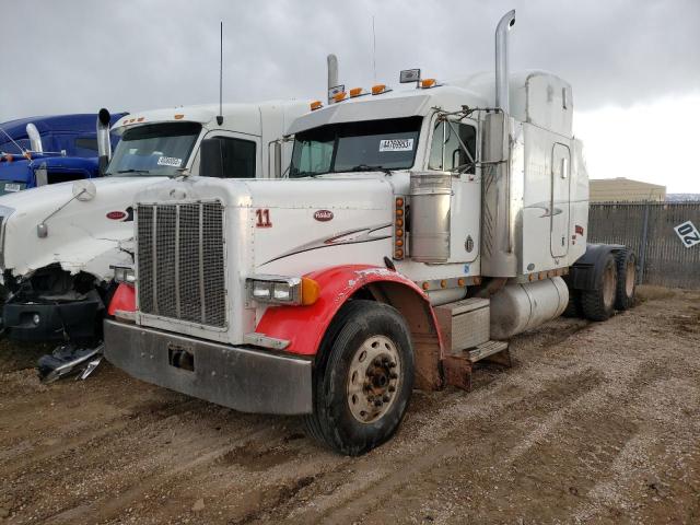 1XP5D69X0YN487033 - 2000 PETERBILT 379 WHITE photo 2