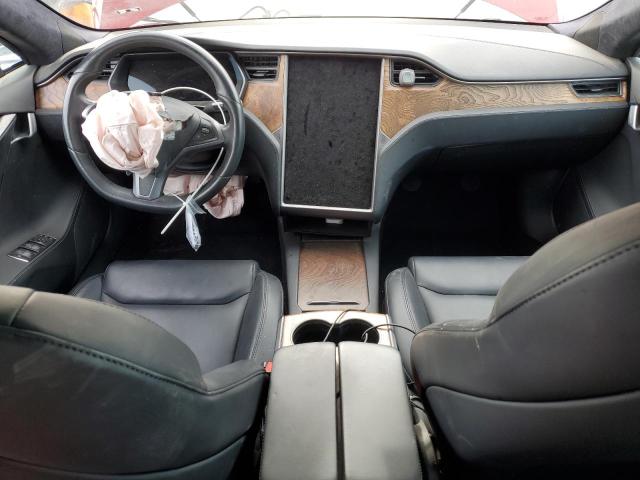 5YJSA1E22LF401139 - 2020 TESLA MODEL S RED photo 8