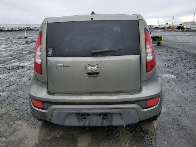 KNDJT2A58D7619802 - 2013 KIA SOUL GRAY photo 6