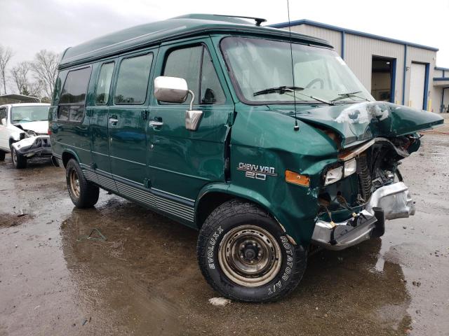 1GBEG25K8SF118051 - 1995 CHEVROLET G20 GREEN photo 4