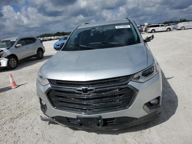 1GNEVKKW6KJ317922 - 2019 CHEVROLET TRAVERSE PREMIER SILVER photo 5