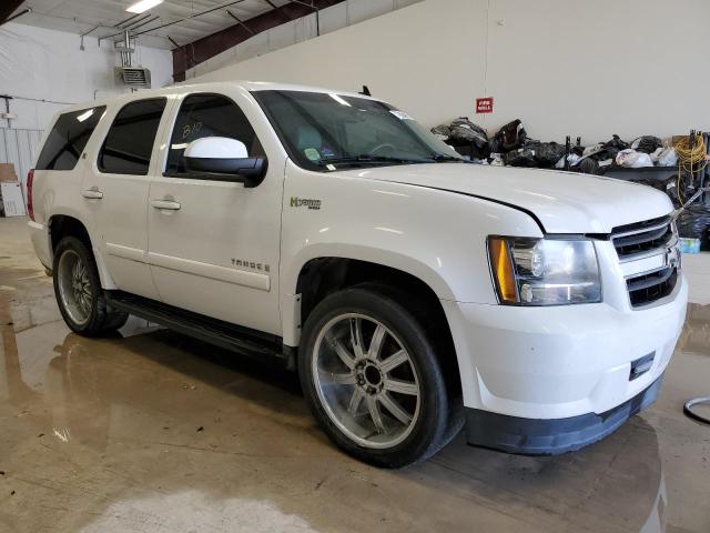 1GNFC13558R208811 - 2008 CHEVROLET TAHOE C1500 HYBRID WHITE photo 4