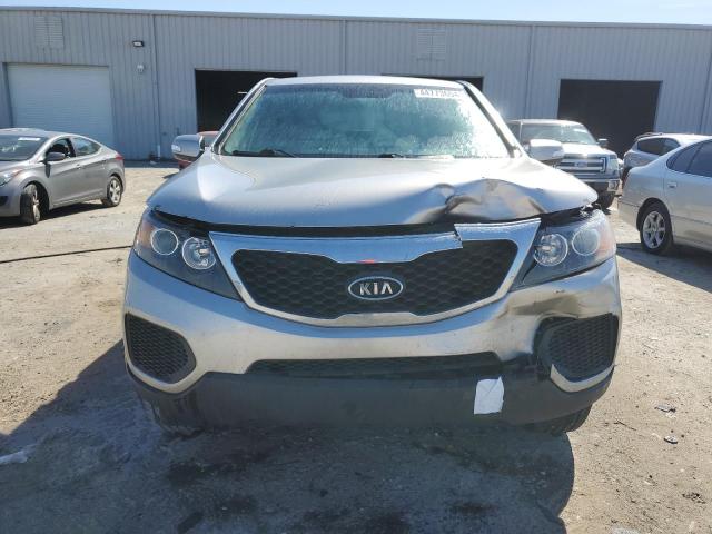 5XYKT4A12DG311007 - 2013 KIA SORENTO LX SILVER photo 5